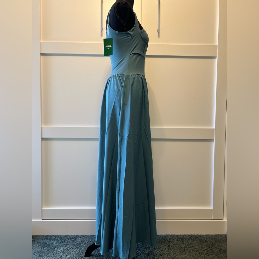 HALARA Breezeful Backless Side Pocket Maxi Dress NWT Size S - Picture 3 of 16